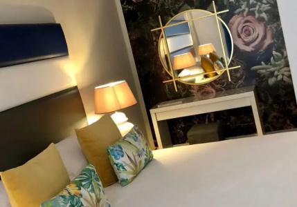 Park Lane Boutique Aparthotel - 61