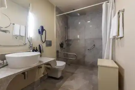 Ramada by Wyndham Istanbul Pera - 96