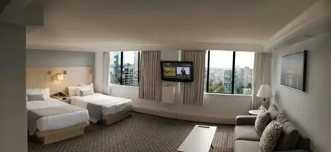 Century Plaza - 95