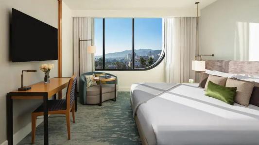 Dream Hollywood - 4