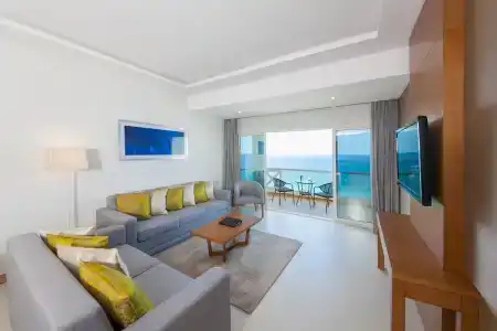 Ramada by Wyndham Beach Ajman - 36