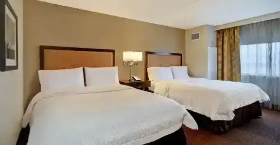 Hampton Inn Ny-Jfk - 48