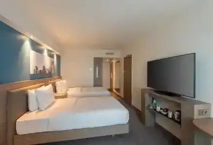 Hampton by Hilton Düsseldorf City Centre - 44