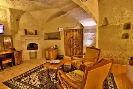Harman Cave - 117