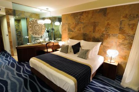Cascade Resort & Spa - 14
