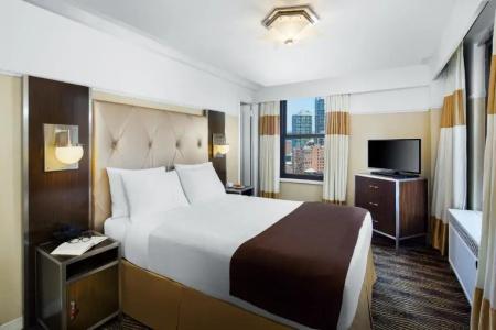 The New Yorker, a Wyndham - 67
