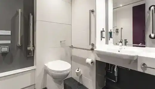 Premier Inn County Hall - 37