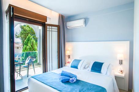 Acrotel Lily Ann Village - 38