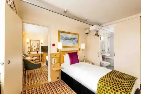 Copthorne Tara London Kensington - 40