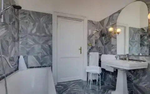 Grand Plaza - 116