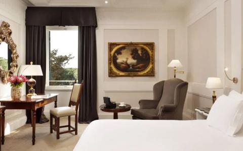 Splendide Royal - Small Luxury Hotels of the World - 35