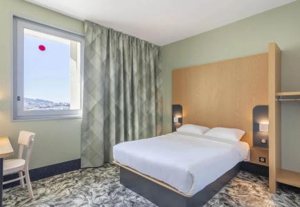 b&b hôTel Marseille Les Ports - 10
