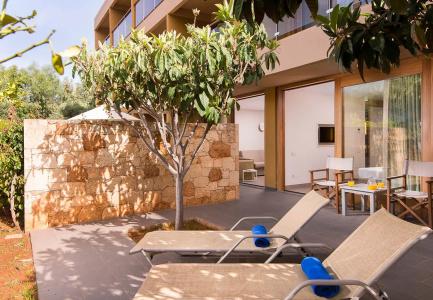 Kernos Beach & Bungalows - 39