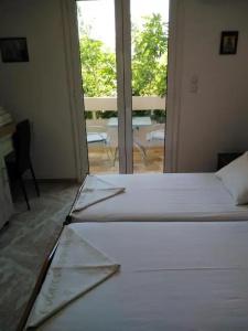Dimitra Sun - 41