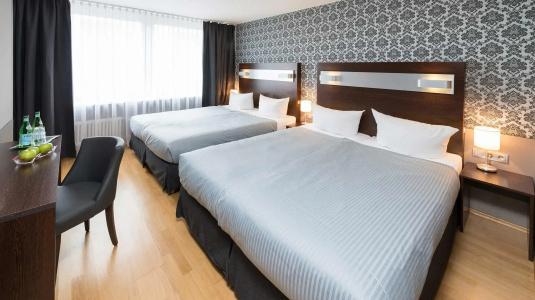 Munich Inn - Design Hotel - 42