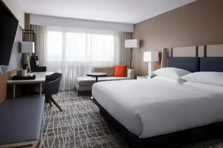 Hilton Nashville Airport - 2