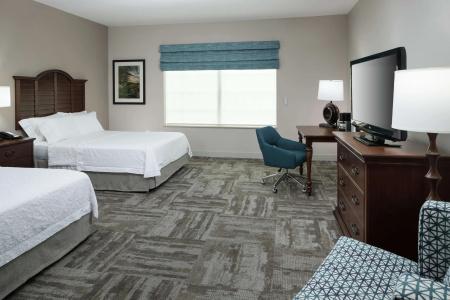 Hampton Inn - 3