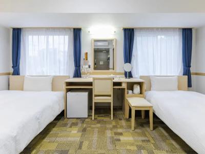 Toyoko Inn Kyoto Shijo-omiya - 57