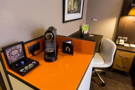 DoubleTree by Hilton London Ealing - 26