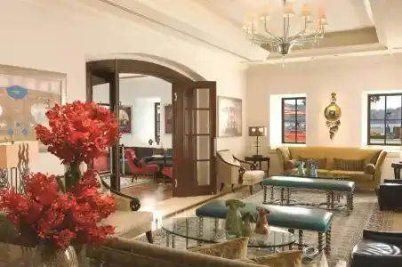 Four Seasons Istanbul at the Bosphorus - 5