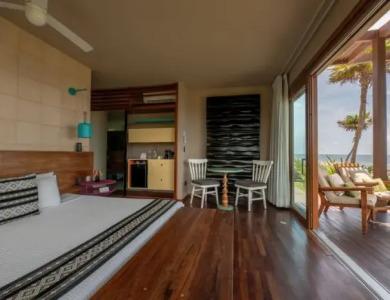 Mi Amor a Colibri Boutique-Adults Only - 53