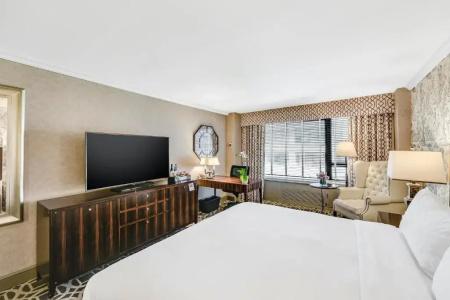 The Madison, a Hilton - 30