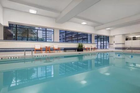 Holiday Inn Downtown Centre By Ihg - 14