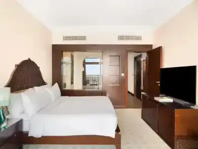 Hilton Ras Al Khaimah Beach Resort - 70