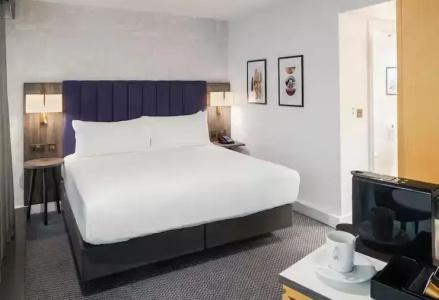 DoubleTree by Hilton Manchester Piccadilly - 20
