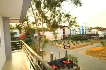 Baan Samrarn - 18