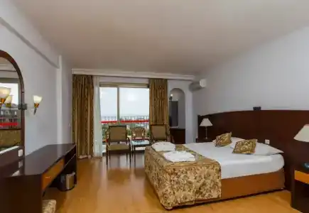 Selge Side - 33