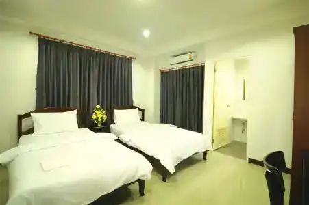 Baan Samrarn - 6
