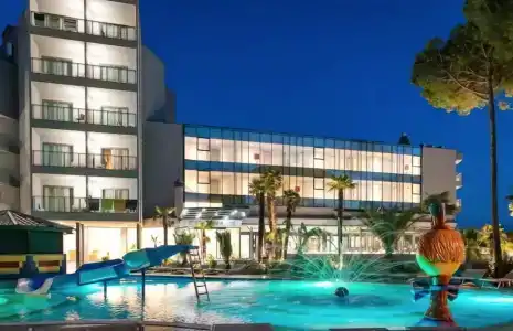 Mediterranee Family & Spa - 0