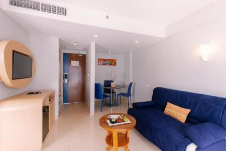 Best Western Kuta Beach - 57