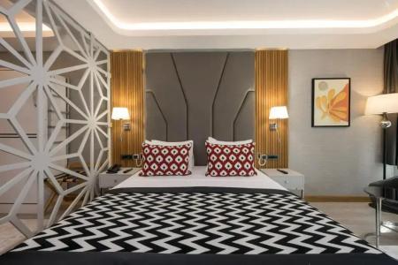 Ramada & Suites by Wyndham Istanbul Sisli - 74