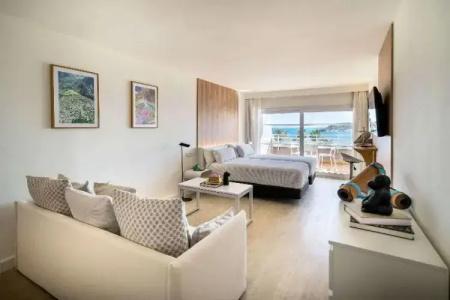 Sol Wave House All Suites - 50