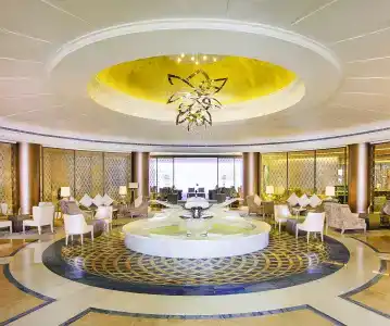Habtoor Grand Resort, Autograph Collection - 2