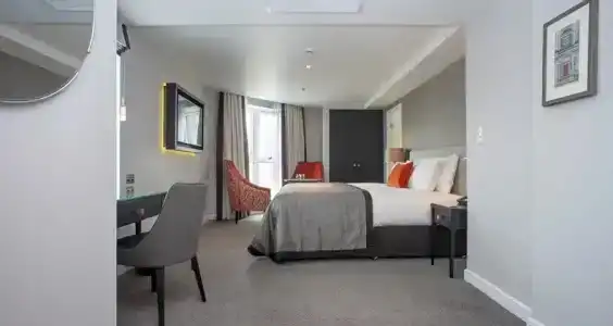 Ten Hill Place - 61