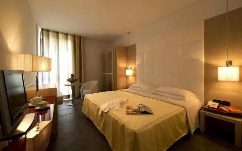 Grand Admiral Palace - 39