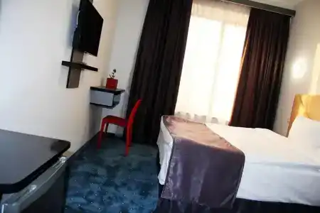 Nice & Tours - 16