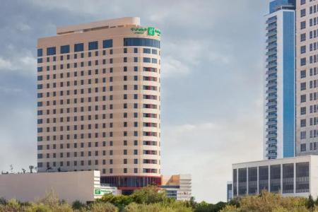 Holiday Inn & Suites Dubai Science Park, An Ihg - 0