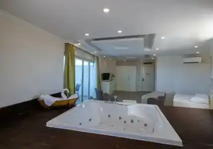 Crystal Admiral Resort Suites & Spa - Ultimate All Inclusive - 71