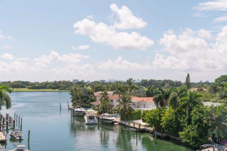 The Altair Bay Harbor - 56