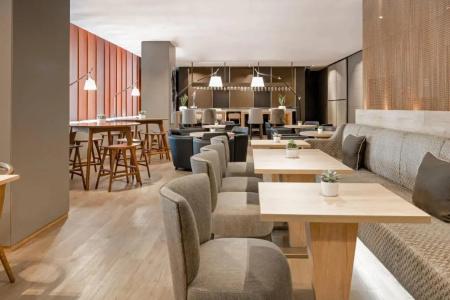Ac La Rioja By Marriott - 19