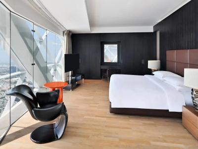 Hyatt Capital Gate Abu Dhabi - 57