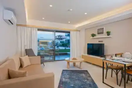 A Suite Side - 37