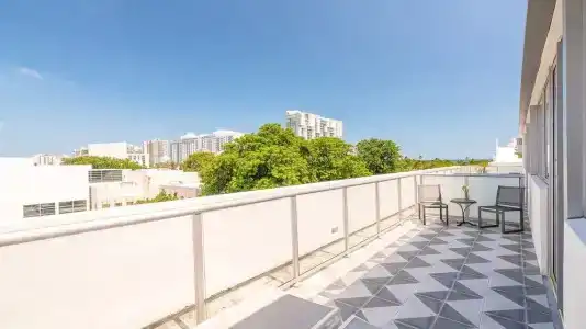 The Plymouth South Beach - 100