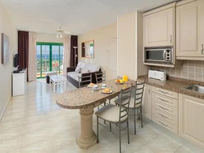 Regency Torviscas and Suites - 55