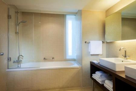 Park Inn by Radisson Antwerpen - 19