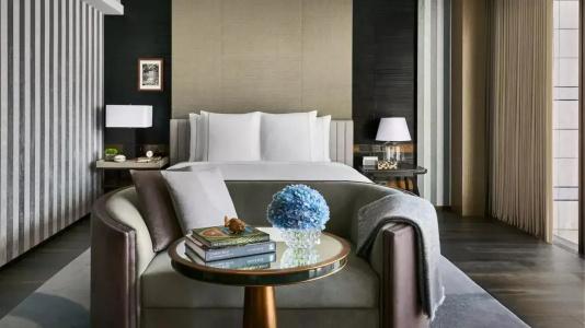 Rosewood Bangkok - 57